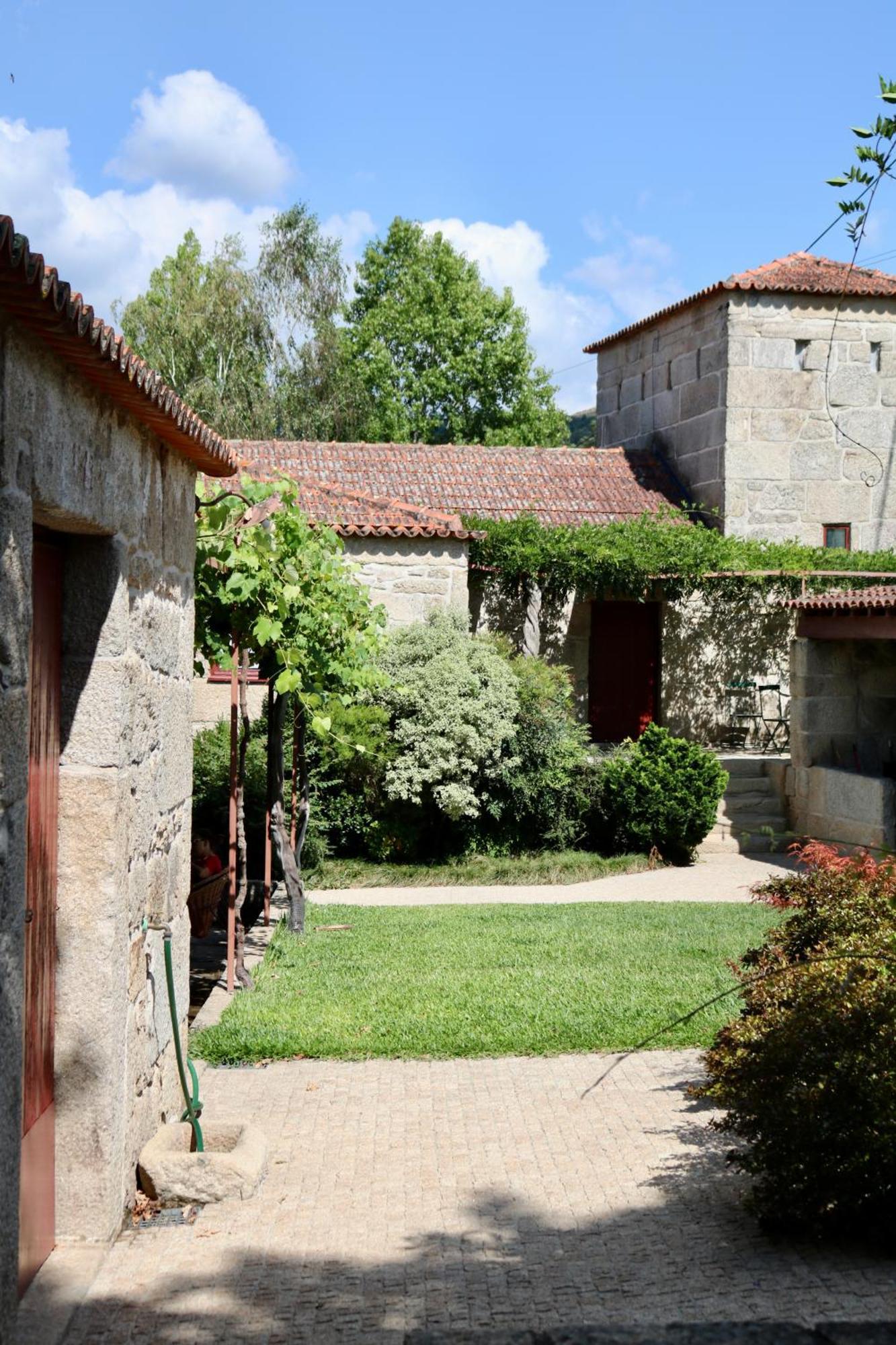 Marco de Canavezes Casa Da Eiraヴィラ エクステリア 写真